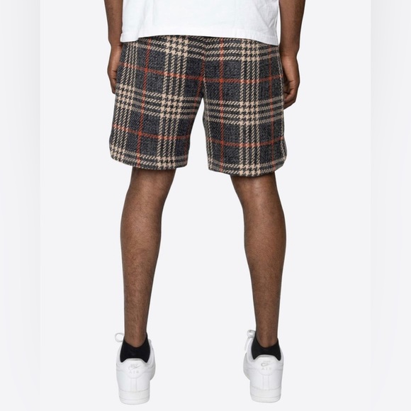 Dark Gray Cream Tweed Shorts - Picture 3 of 3
